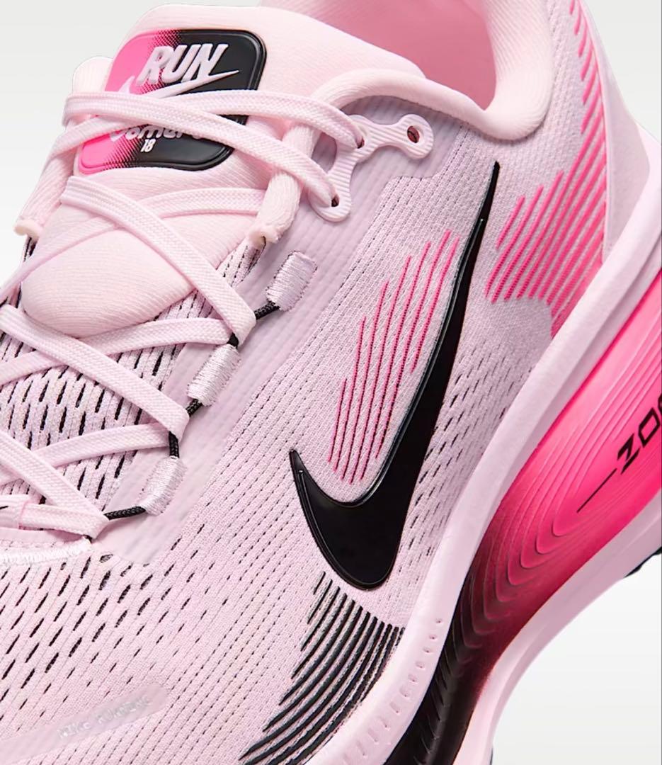 【新品未使用】NIKE ナイキ ボメロ 18 ランニングシューズ ピンク